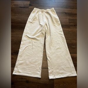 Hollister cream wide leg sweatpants